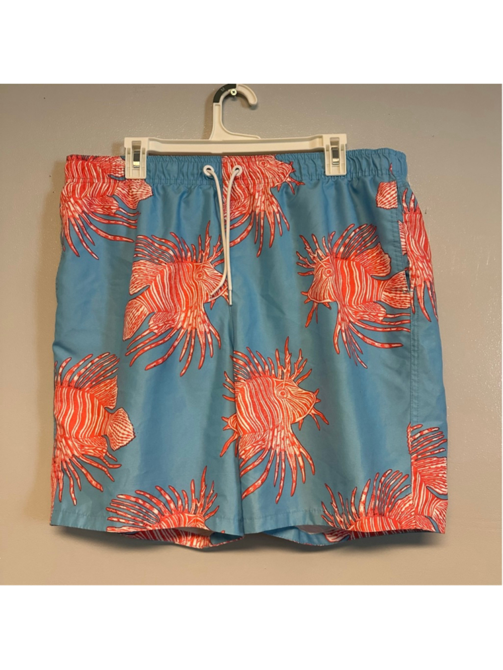 Abercrombie & Fitch Swim Trunks Mens Size XL Blue Orange Lionfish Vacation Beach